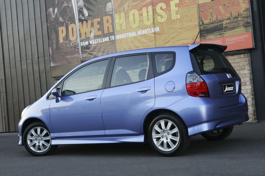 Honda Jazz VTi-S 2004 года  (AU) (фото 5 из 7)